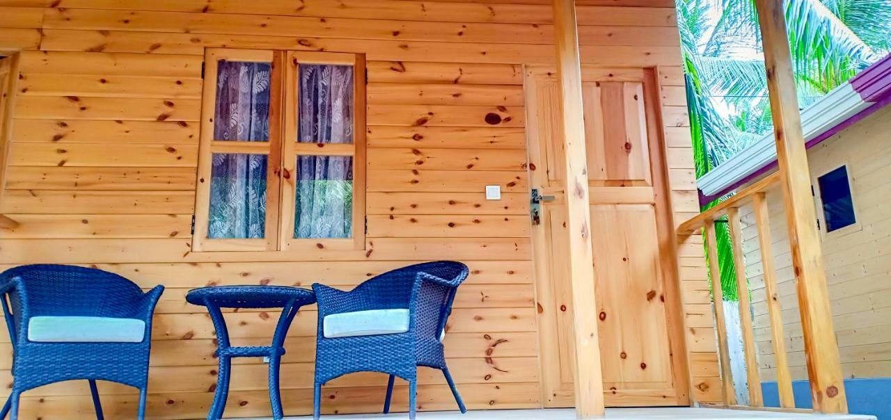 מלון טרינקומאלה Trinco Relax Hut מראה חיצוני תמונה