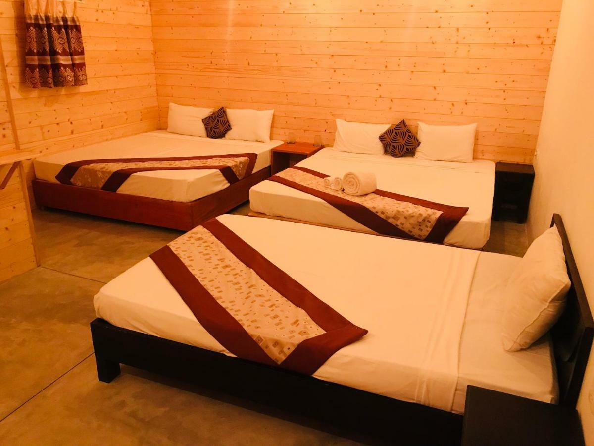 מלון טרינקומאלה Trinco Relax Hut מראה חיצוני תמונה